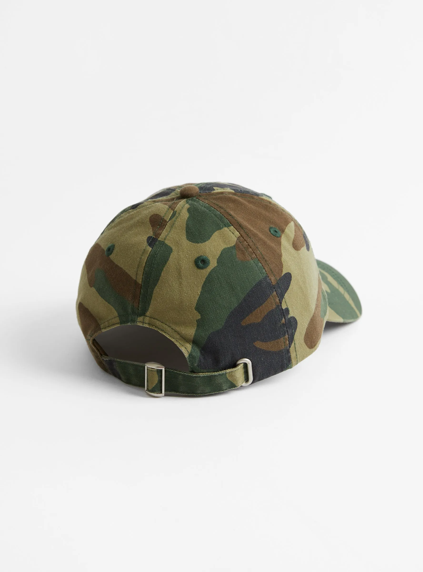 Basic Washed Low Pro Cap Woodland Camo